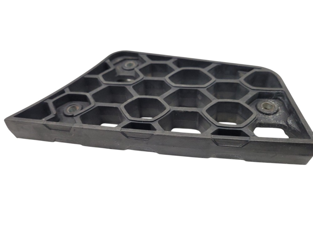 Pisante Estribo Ford Cargo 1319 4