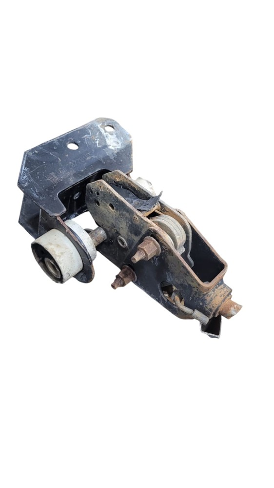 Suporte Trava Fechadura Cabine Volvo Vm 3