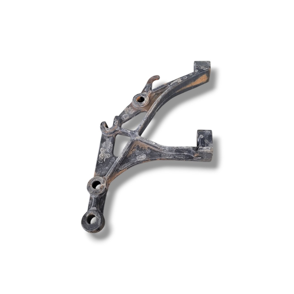 Suporte Caixa Bateria Scania G420 2010 E 2011 6
