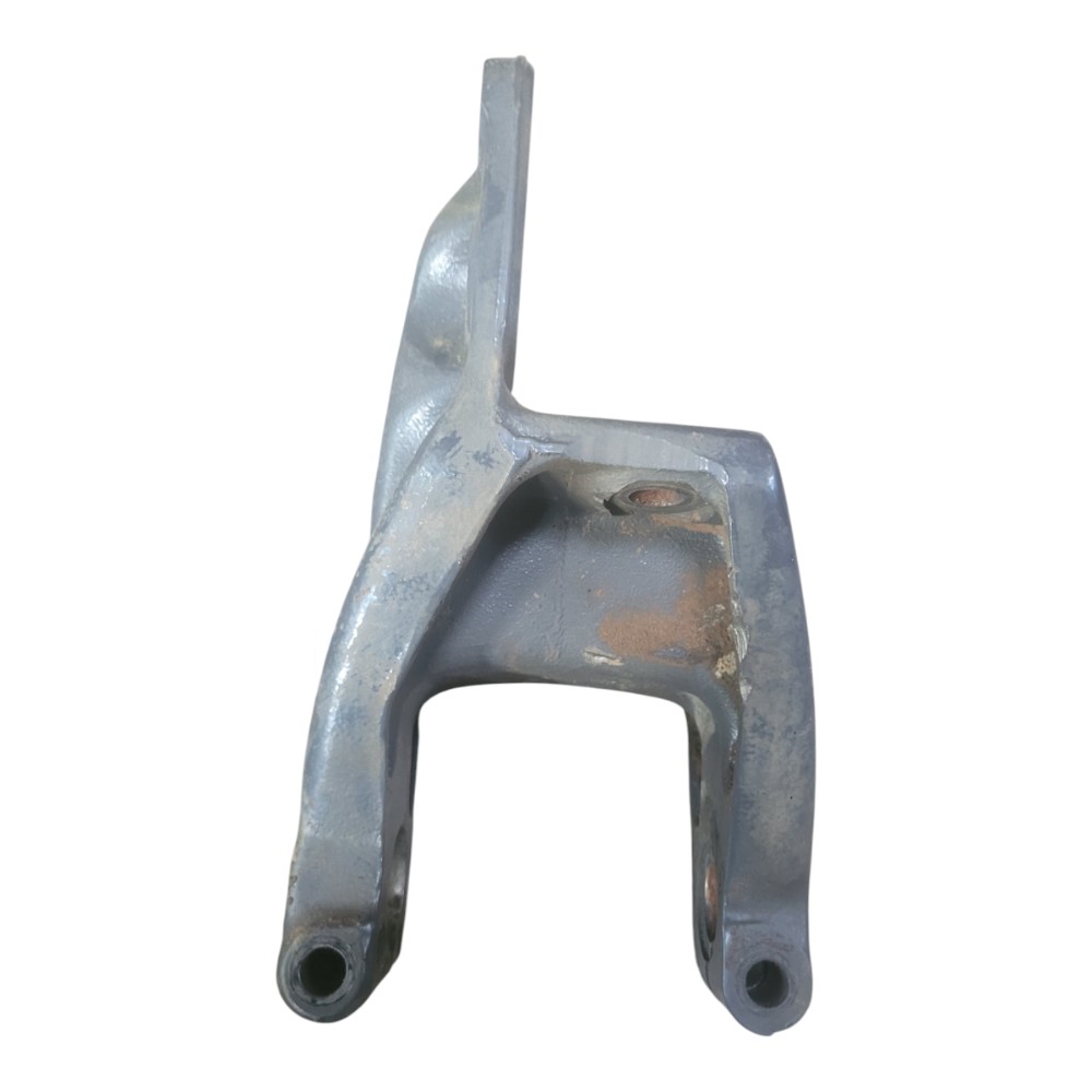 Suporte Mola Scania Dianteira Esquerda 4