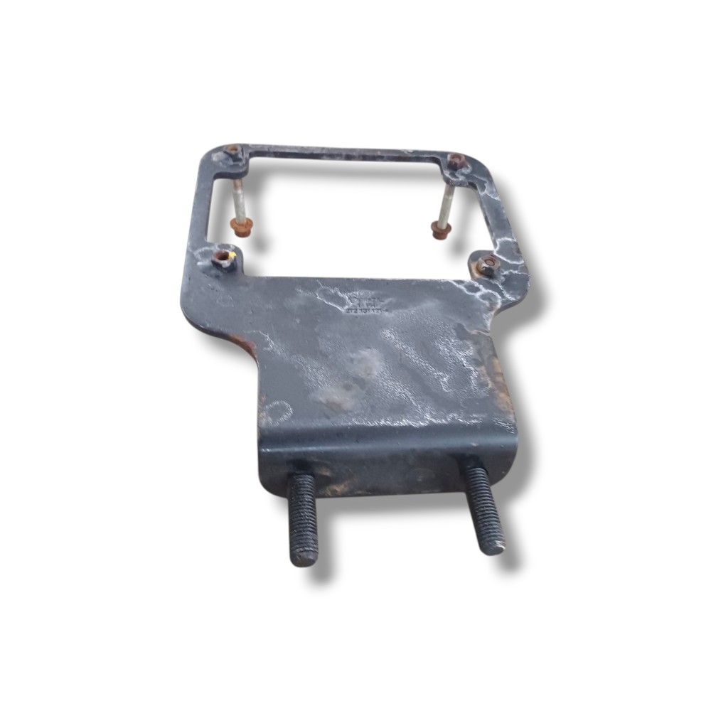 Suporte Bomba Arla Vw 25.390 2013 Vn41 2