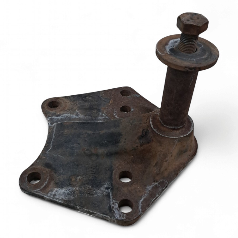 Suporte Mola Traseira Vw 8150