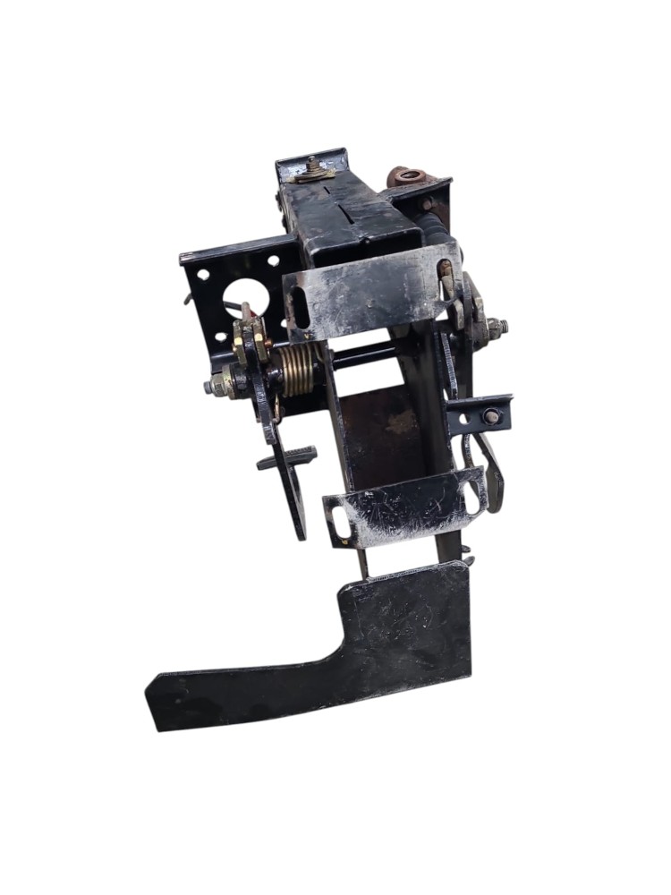 Conjunto Pedais VW Delivery Express 2021 a 2025 4