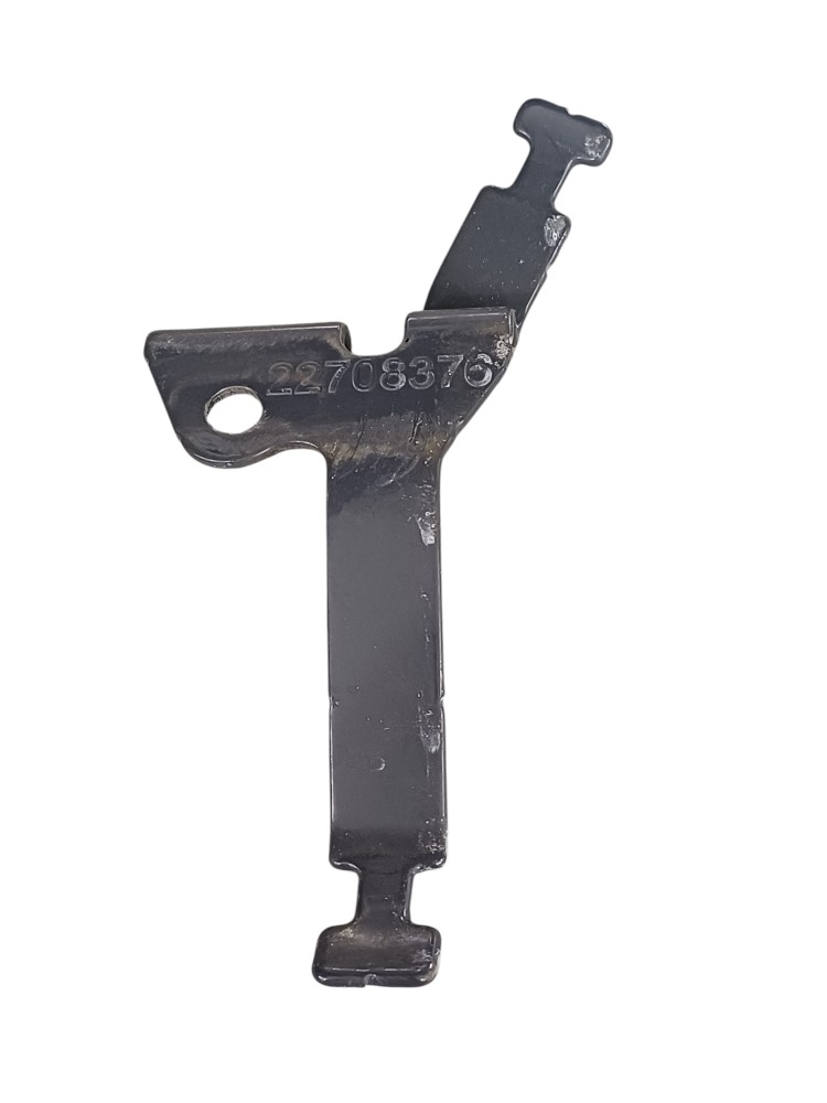 Presilha Fixa Filtro Ar Volvo Fh 2021 4