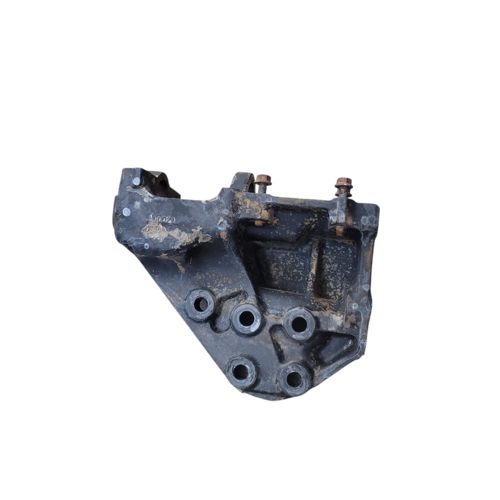 Suporte Rebocador Esquerdo Scania G420 2011