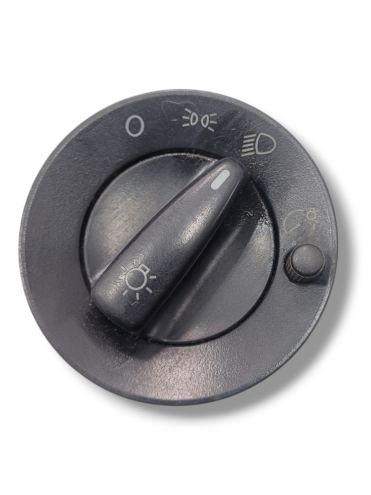 Botão Interruptor Luz Vw Constellation 30.280 2019 2020 VO22 1