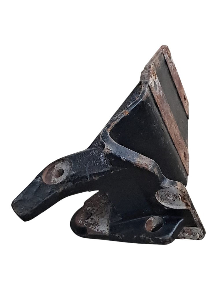 Suporte Torre Dianteiro Fixacao Cabine Ford Cargo 4