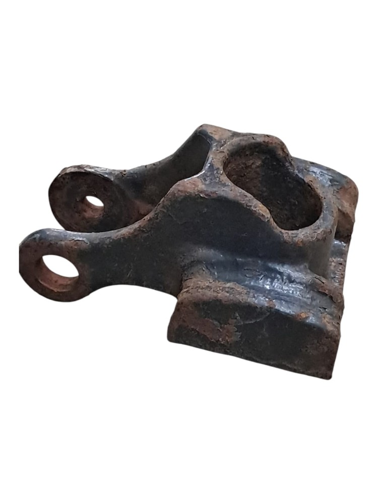 Guia Grampo Mola Dianteira Scania T124 R124 3