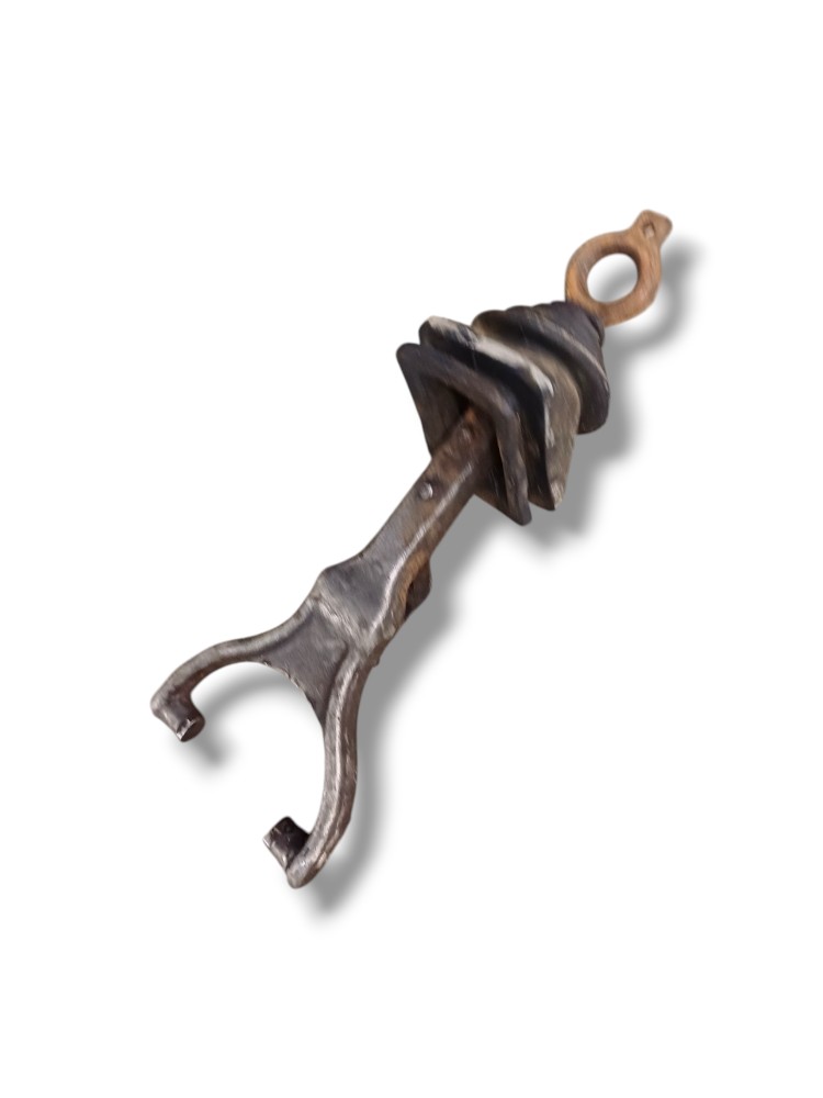 Garfo Embreagem Vw 7100 8150 1