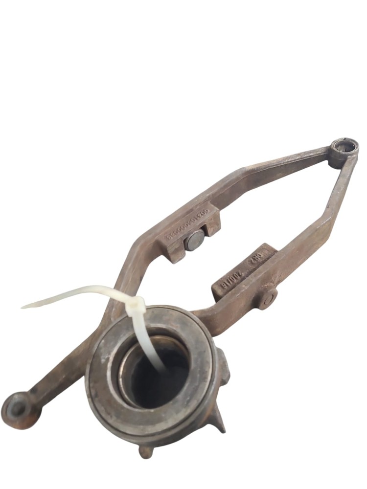 Garfo Embreagem Ford Cargo 816 1