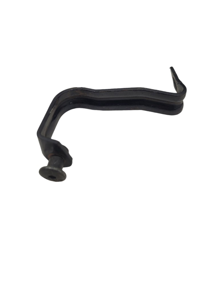 Suporte Torneira Aquecedor Scania 3