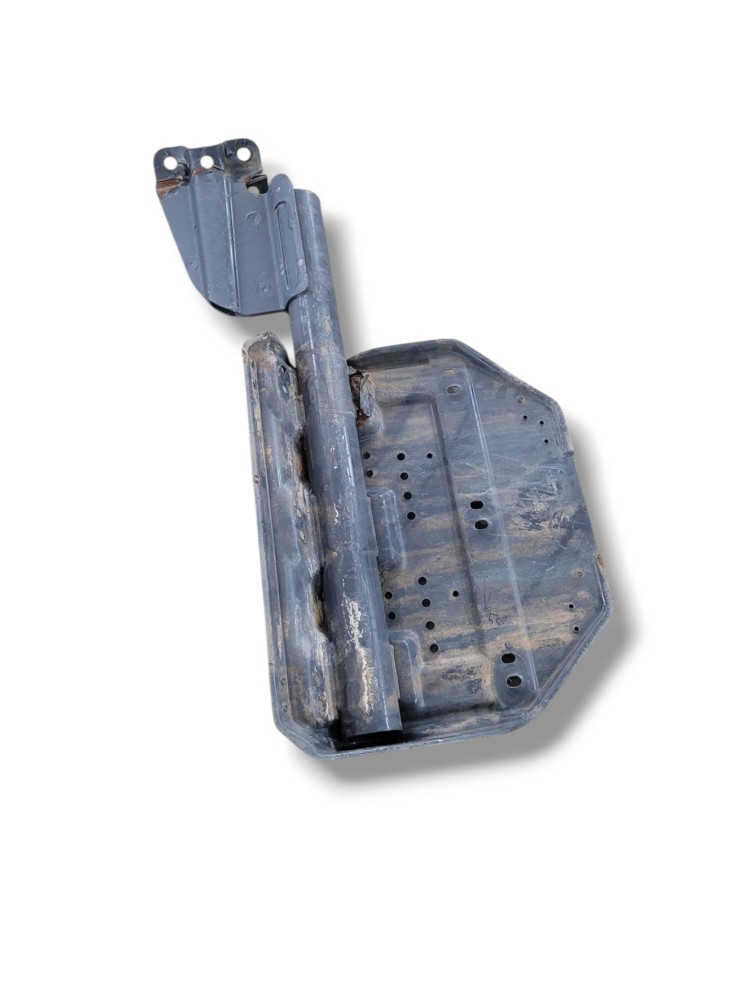 Suporte Paralama Tração Scania G420 2010 E 2011 5