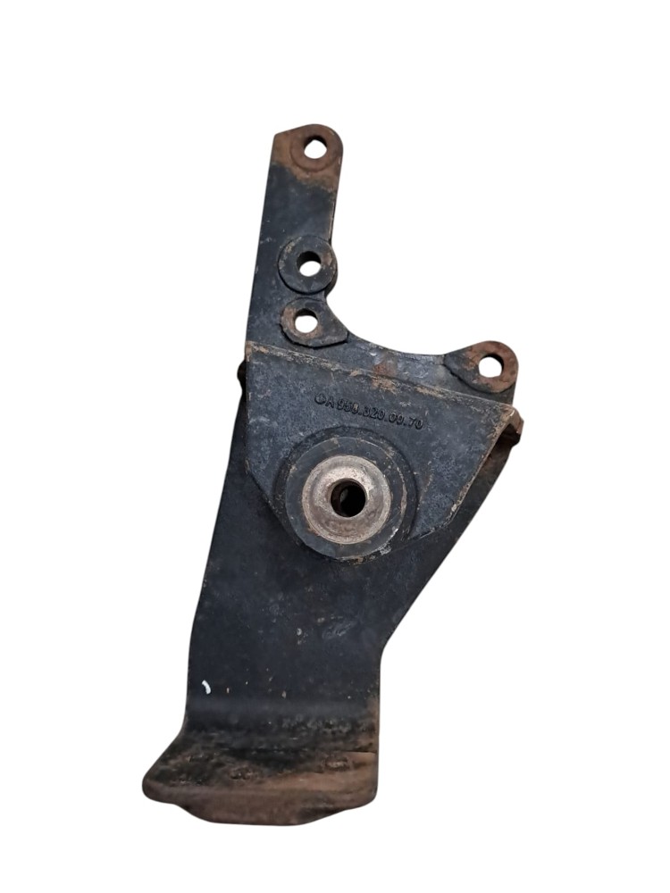 Suporte Amortecedor Mb Atego 1