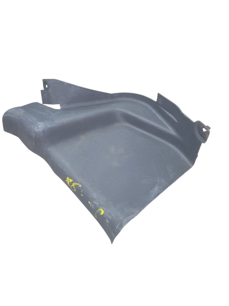 Acabamento Inferior Coluna Direcao Volvo Fh 440 2011 2