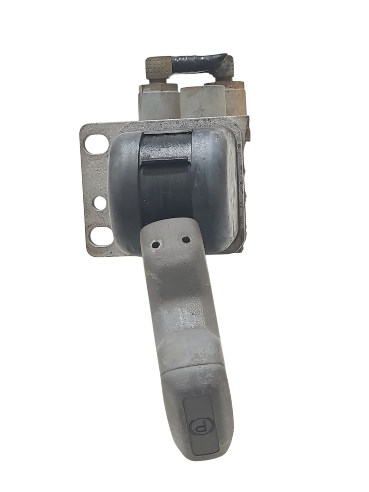 Valvula Freio Mao VW Constellation 2S2607403B 5