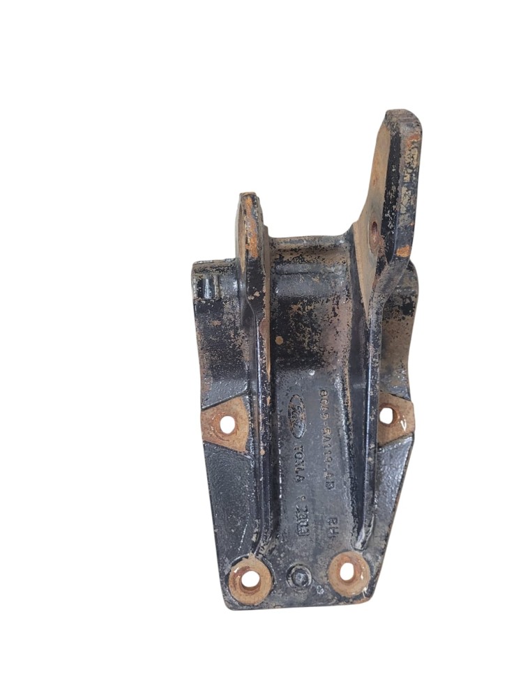 Suporte Superior Pivo Cabine Ford Cargo 1317 2006 a 2012 1