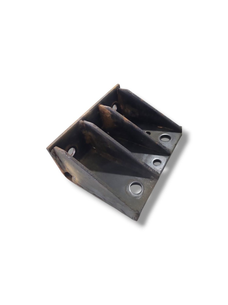 Suporte Chassi Batente Feixe Mola Dianteiro Vw 8150 2004 2