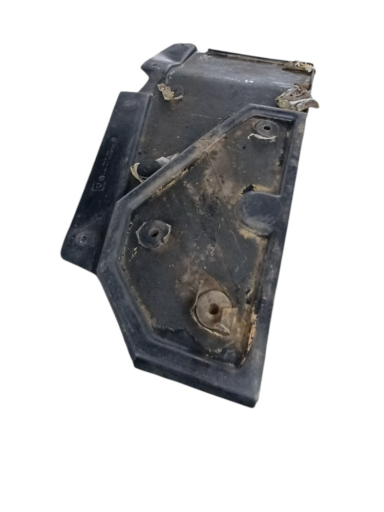 Tampa Lateral Vw Constellation 2005 a 2022 4