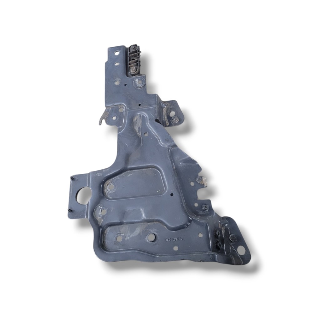 Suporte Superior Farol Direito Volvo Fh 500 2019 VA159 2