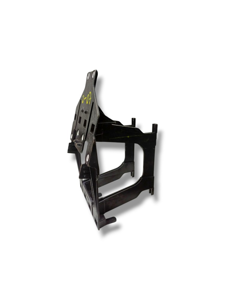 Suporte Fixacao Modulo Mb Accelo 815 2022 Vo17 3