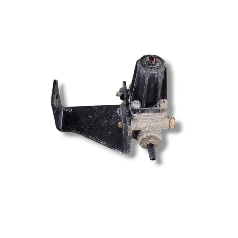 Suporte Válvula Controle Pressão Mb Actros 2546 2019 VN33