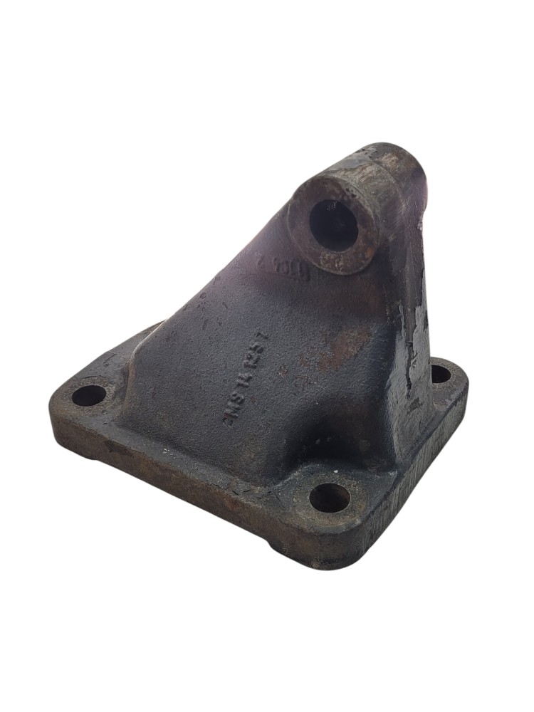 Suporte Motor Mb 1635 Direito 2