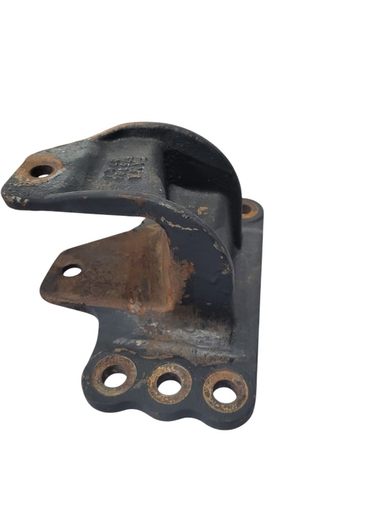 Suporte Fixacao Molejo Truck Suspensys Esquerdo 3