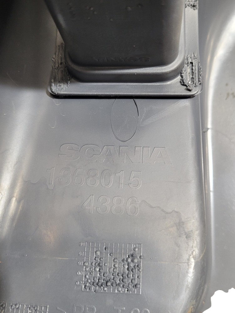Acabamento Inferior Painel Scania 7