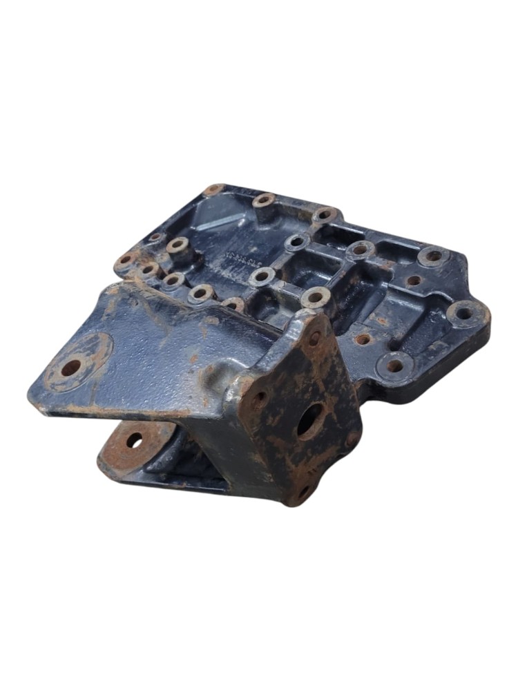 Suporte Travessa Suspensão Mola Volvo Vm 2