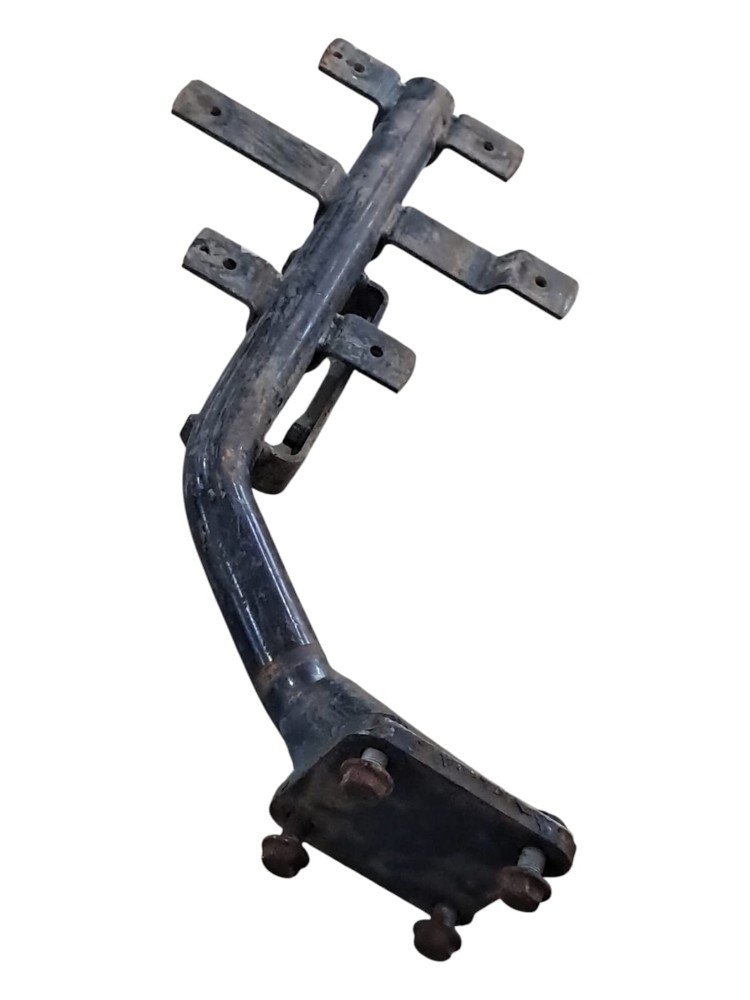 Suporte Paralama Mb Axor 2035 1