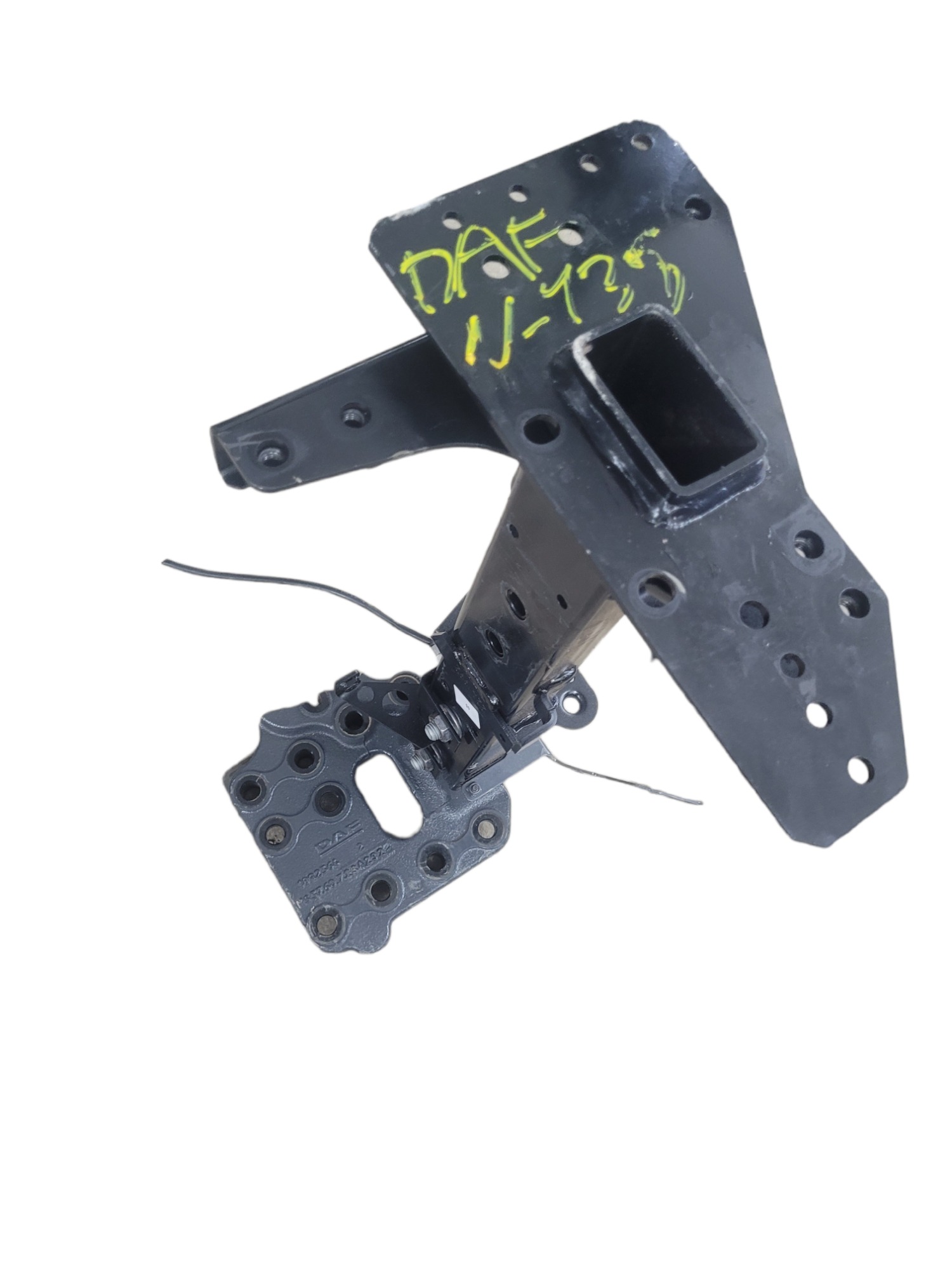 Suporte Montagem Cabine Traseira Direita Daf Xf 106 1892364