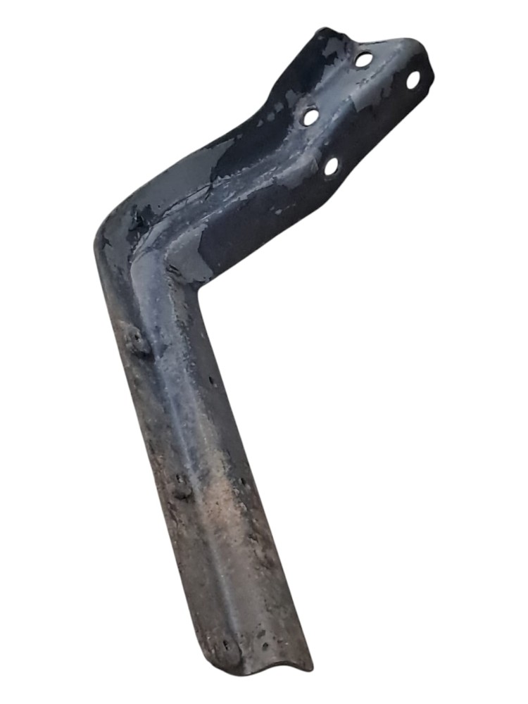 Suporte Paralama Ford Cargo 2422 2006 VA126 3