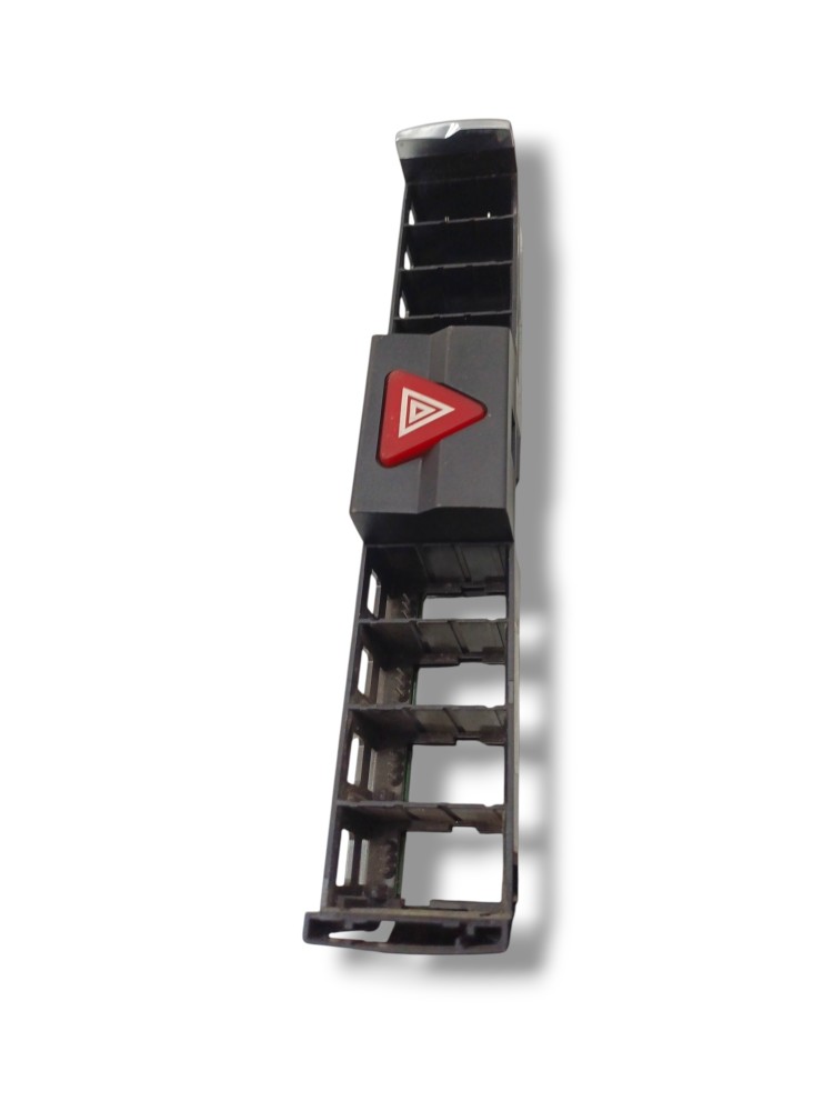 Botao Interruptor Pisca Alerta Mb New Actros Preto 1