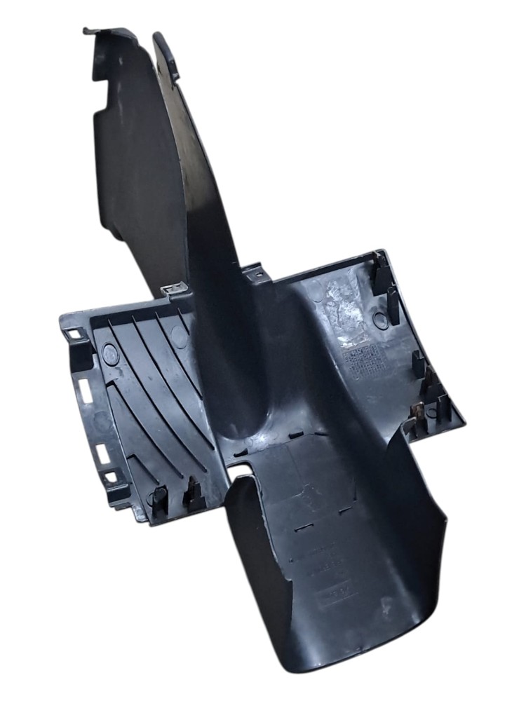 Acabamento Coluna Direcao Volvo VM 6