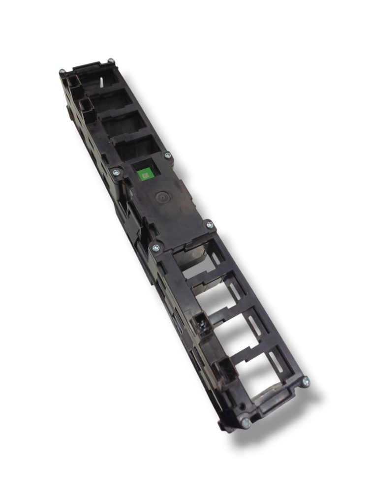 Botao Interruptor Pisca Alerta Mb New Actros Preto 4