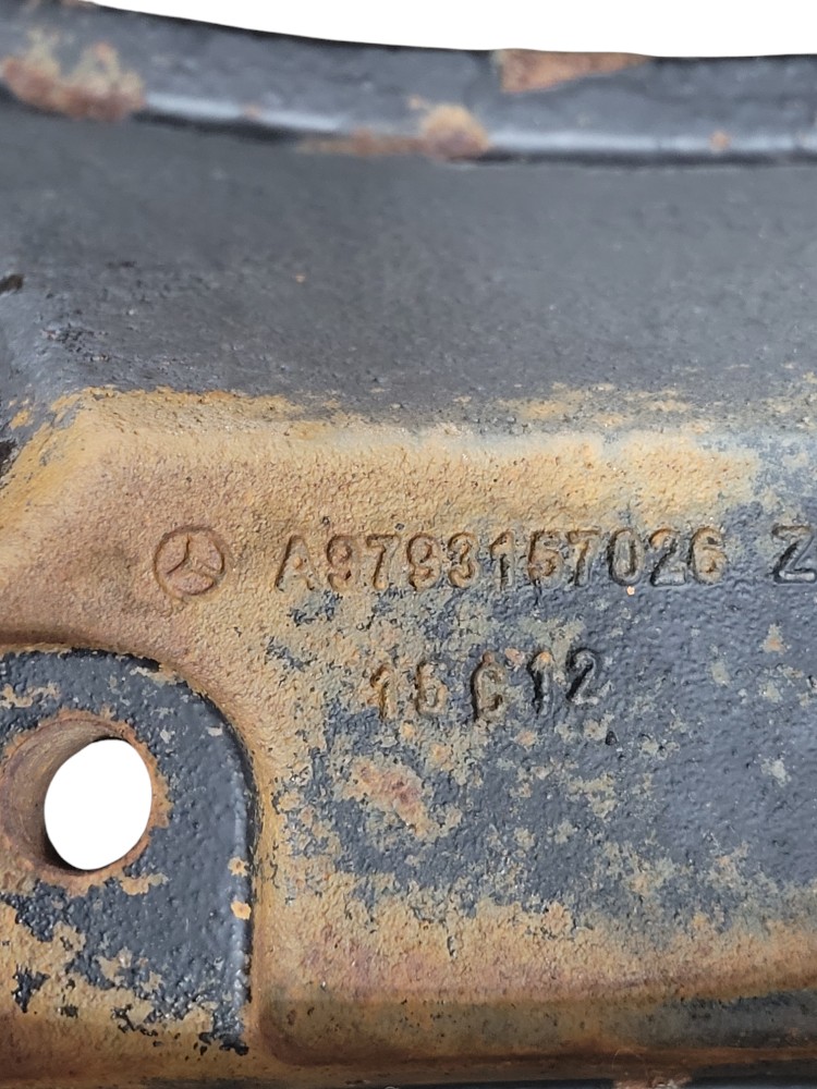 Suporte Alma Parachoque Mb Accelo 815 6
