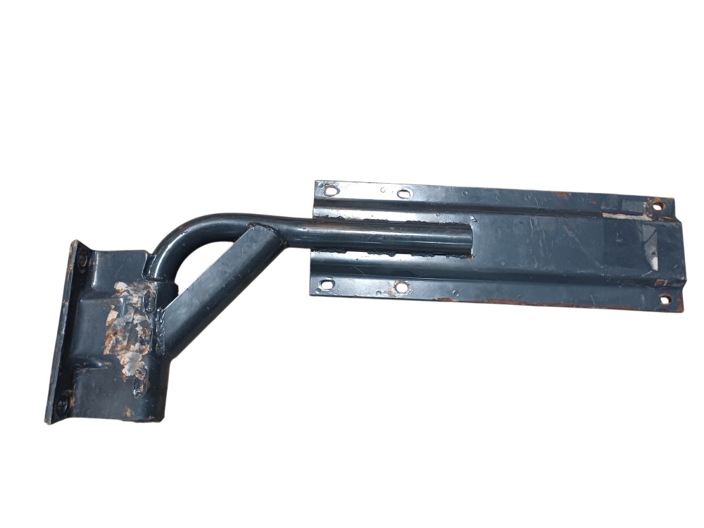 Suporte Paralama Esquerdo Iveco Stralis 1