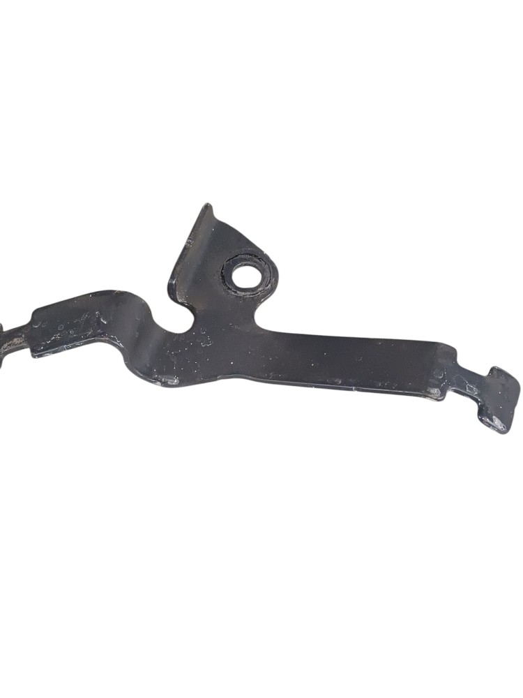 Presilha Fixa Filtro Ar Volvo Fh 2021 3