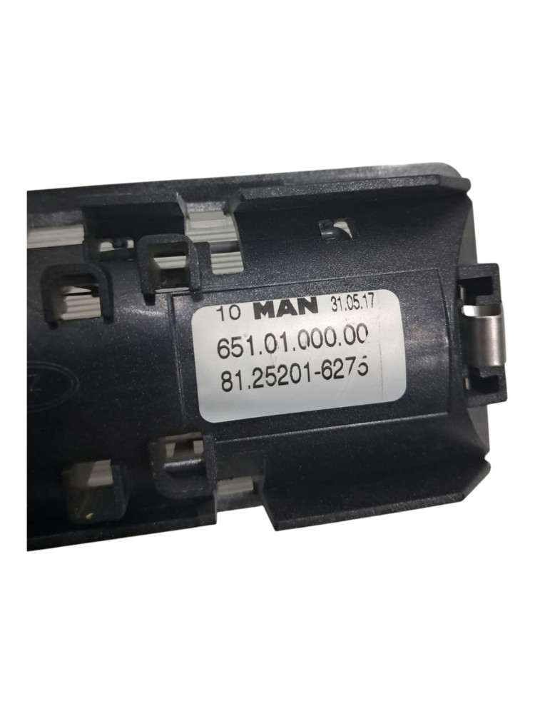 Luz Cortesia Cabine MAN TGX 28440 2017 VO21 6