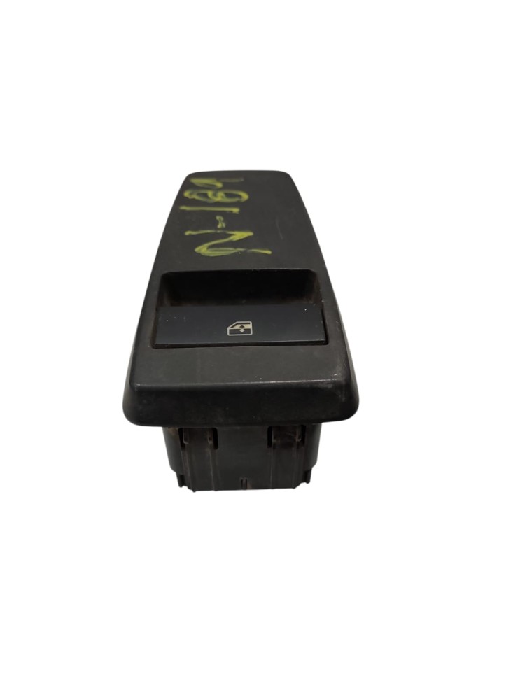 Botao Vidro Eletrico Passageiro MAN TGX 2020 VN189 4