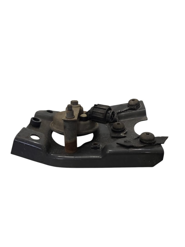 Suporte Farol Volvo Fh 440 2009 3