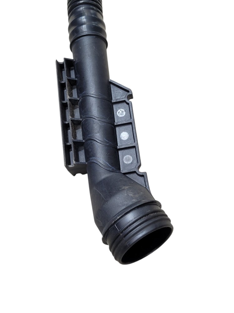 Tubo Enchimento Oleo Volvo Fh4 4