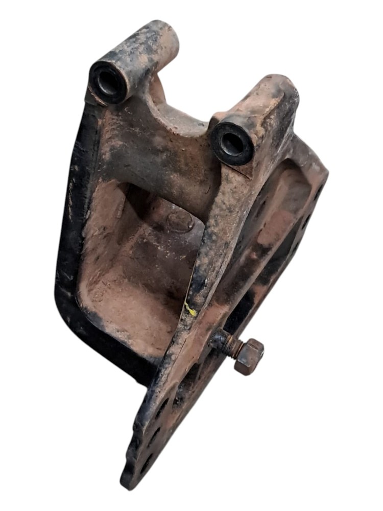 Suporte Mola Truck Ford Cargo 2842 2014 VK118 4