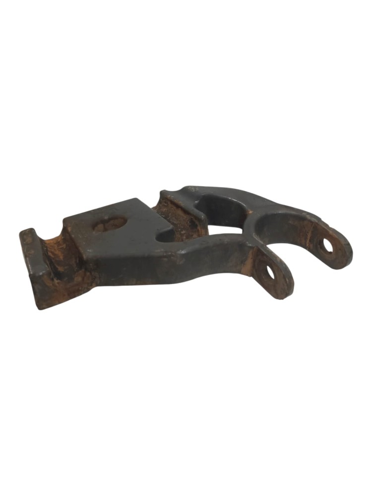 Suporte Mola Dianteiro Direito Volvo 3