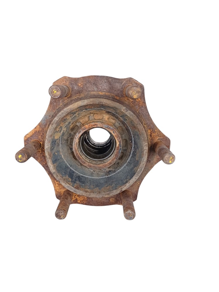 Cubo Roda Dianteiro Vw 8120 2012 1