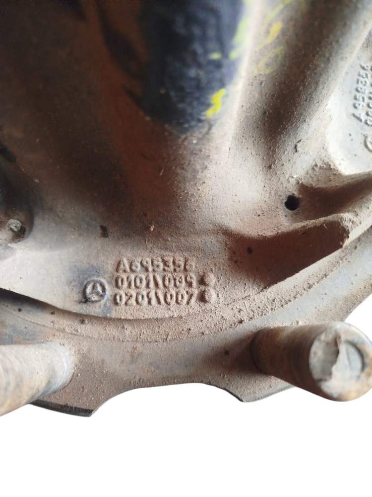 Cubo Roda Tracao Mb Atego 5