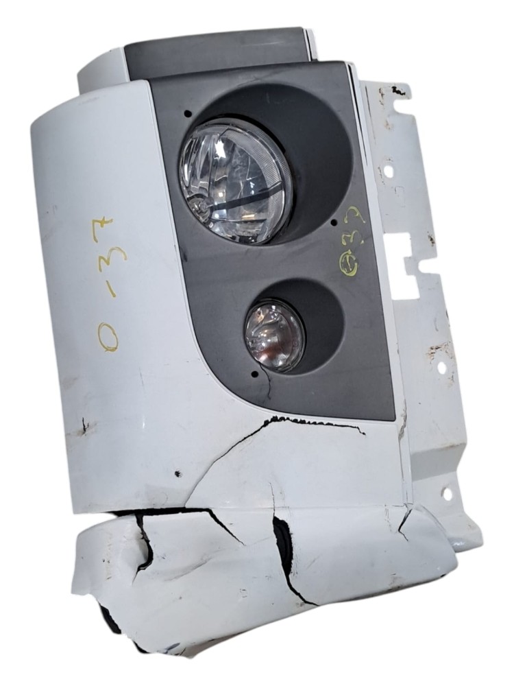 Farol Inferior L.Direito Vw Constellation 1