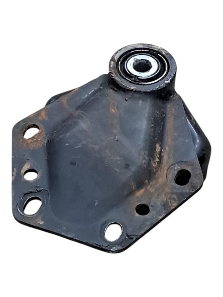 Suporte Feixe Mola Ford Cargo 3