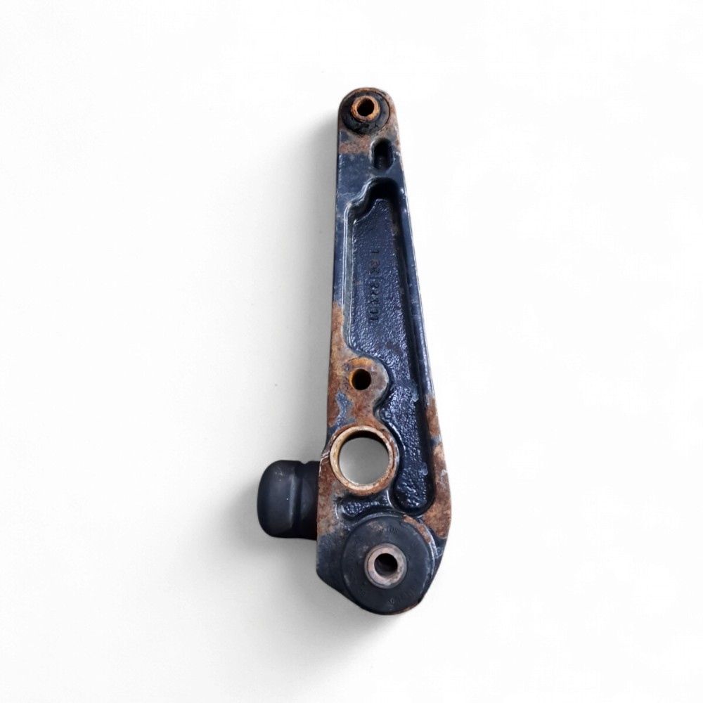 Braco Articulacao Cabine Vw Constellation VL199