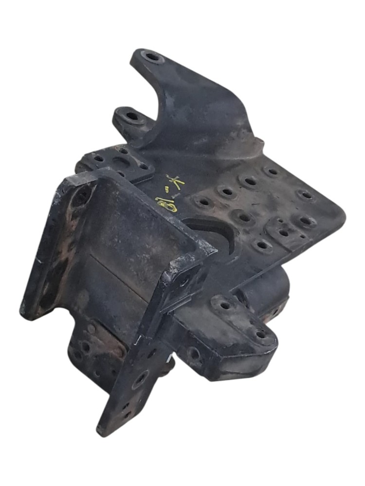 Suporte Rebocador Ford Cargo 6